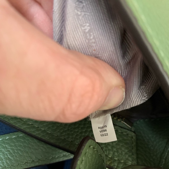 Kate Spade Hudson Small Messenger - Picture 7 of 7